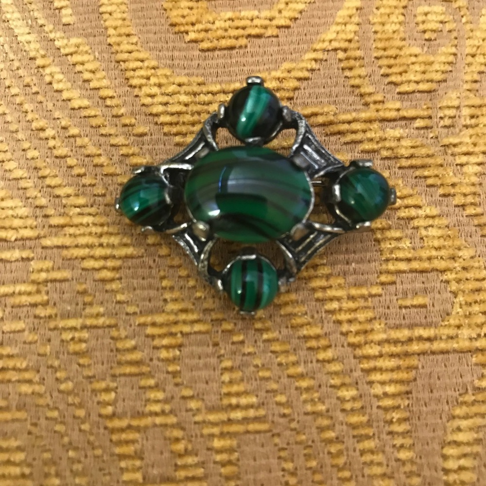 Malachite brooch